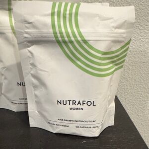 Nutrafol Women Hair Growth Supplement - White and Green 120 capsules